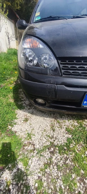 Renault Clio - 1500 € / 2933.74 лв. - 68852075 2