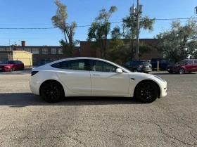 Tesla Model 3 MID RANGE/RWD/PREMIUM/CARFAX | Auto.bg — изображение 6