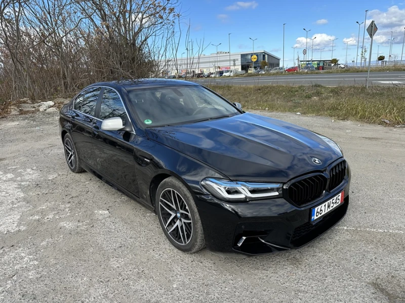 BMW 530 M-perform. G30, снимка 3 - Автомобили и джипове - 47882956