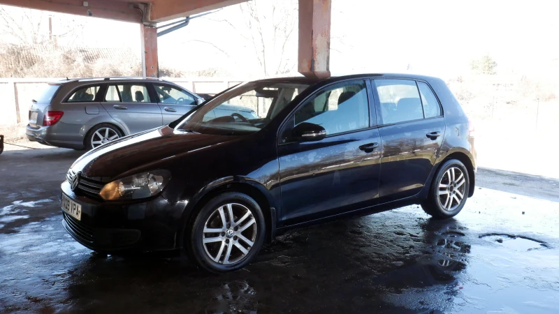 VW Golf, снимка 2 - Автомобили и джипове - 48797242