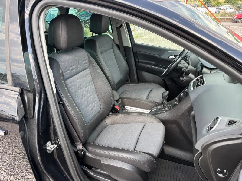 Opel Meriva 1.7-101кс, Автоматик, снимка 8 - Автомобили и джипове - 50831207