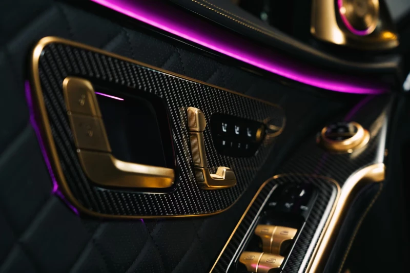 Mercedes-Benz S 580 SCHAWE/503HP/GOLD&CARBON/УНИКАТ/1от1/AMBIENTS/654v, снимка 12 - Автомобили и джипове - 50884931