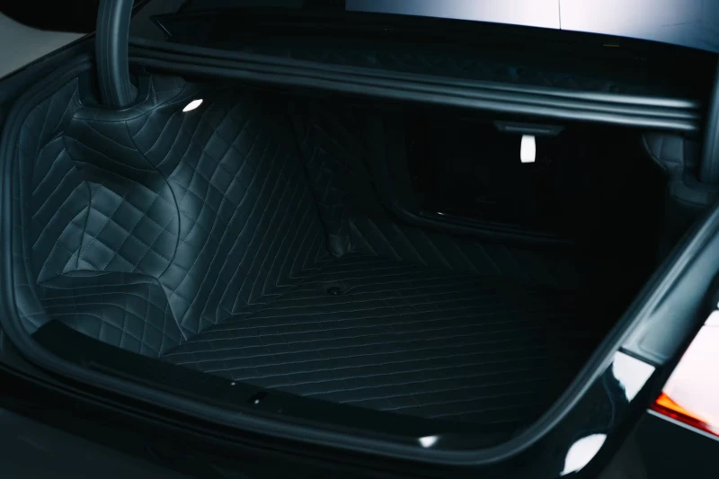 Mercedes-Benz S 580 SCHAWE/503HP/GOLD&CARBON/УНИКАТ/1от1/AMBIENTS/654v, снимка 4 - Автомобили и джипове - 50884931