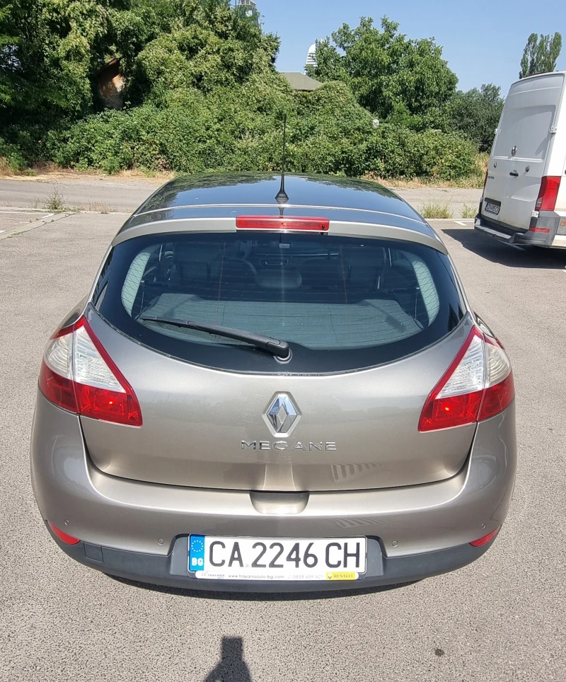 Renault Megane, снимка 4 - Автомобили и джипове - 51148584