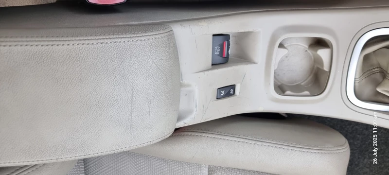 Renault Megane, снимка 9 - Автомобили и джипове - 51148584