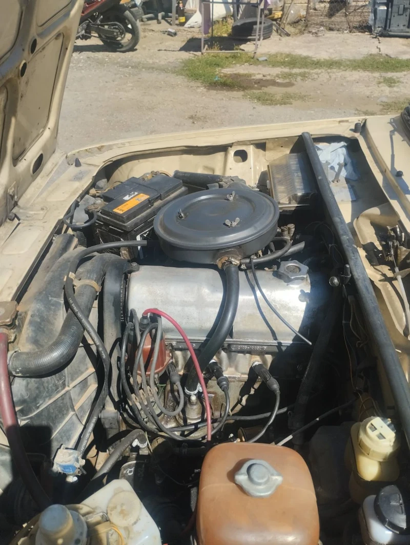 Lada 2105, снимка 6 - Автомобили и джипове - 52300866