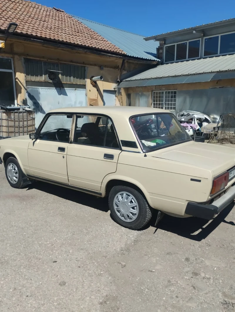 Lada 2105, снимка 2 - Автомобили и джипове - 52300866