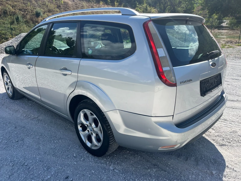 Ford Focus 1.6 Бензин/Газ , снимка 4 - Автомобили и джипове - 51687415