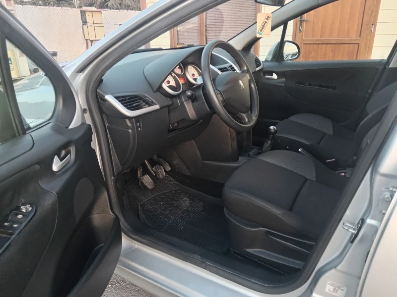 Peugeot 207 1.4i-95к.с., снимка 13 - Автомобили и джипове - 52248782