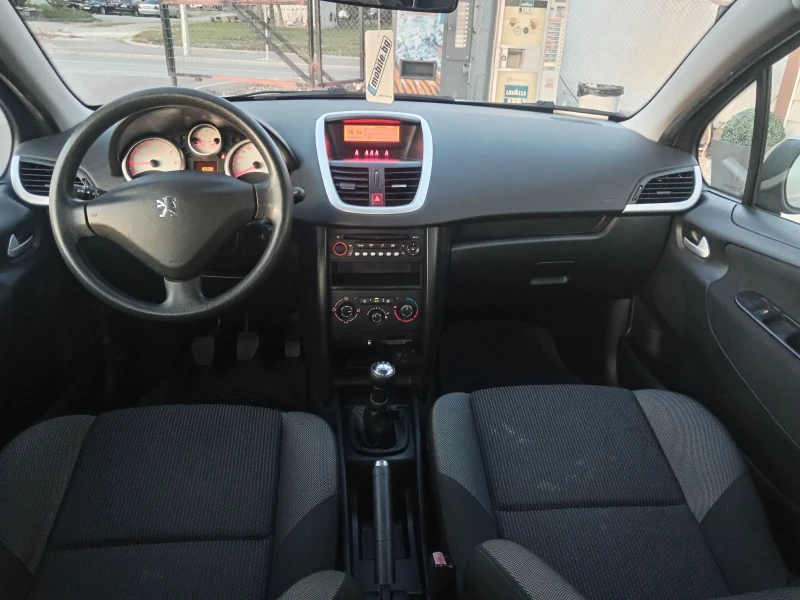 Peugeot 207 1.4i-95к.с., снимка 14 - Автомобили и джипове - 52248782