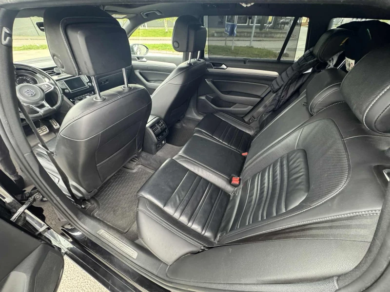 VW Passat, снимка 4 - Автомобили и джипове - 52459318