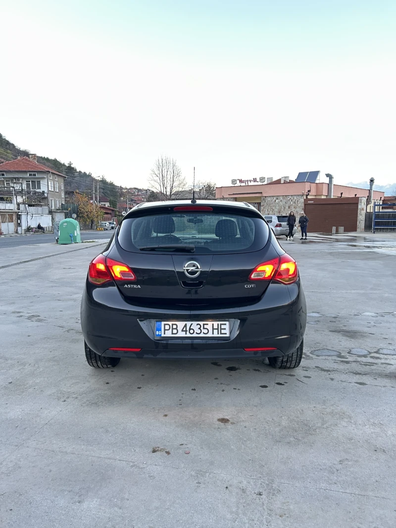 Opel Astra, снимка 4 - Автомобили и джипове - 52643769