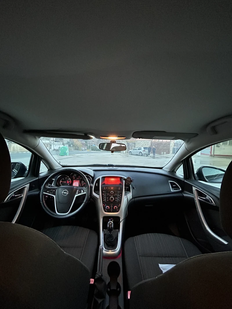 Opel Astra, снимка 7 - Автомобили и джипове - 52643769