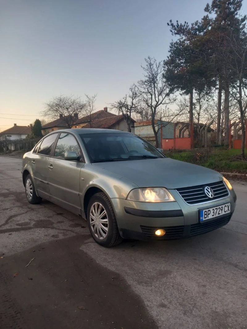 VW Passat, снимка 2 - Автомобили и джипове - 52795140