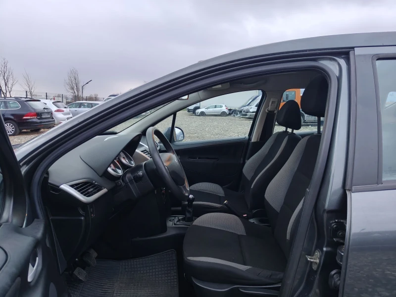 Peugeot 207 1.4  i, снимка 10 - Автомобили и джипове - 53089382