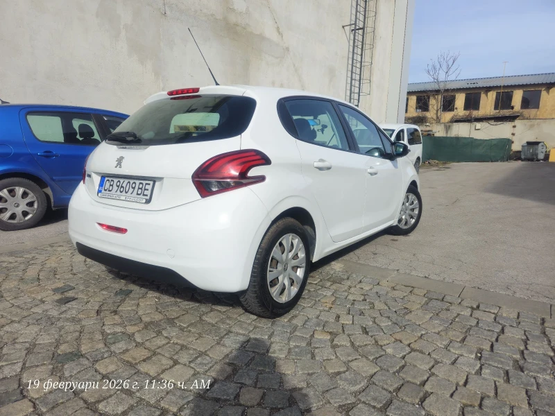 Peugeot 208, снимка 4 - Автомобили и джипове - 53537001