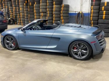 Audi R8  * * CARFAX * * АВТО КРЕДИТ - изображение 5