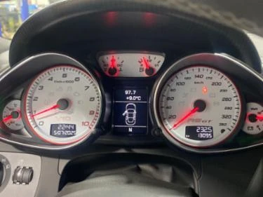 Audi R8  * * CARFAX * * АВТО КРЕДИТ - изображение 9