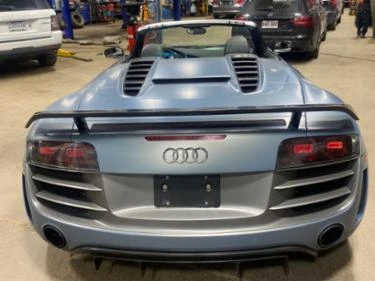Audi R8  * * CARFAX * * АВТО КРЕДИТ - изображение 6
