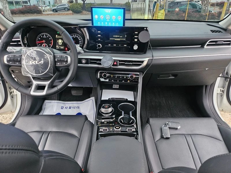 Kia K5 2.0 LPI(Renter car)| 150к.с., снимка 12 - Автомобили и джипове - 55626113