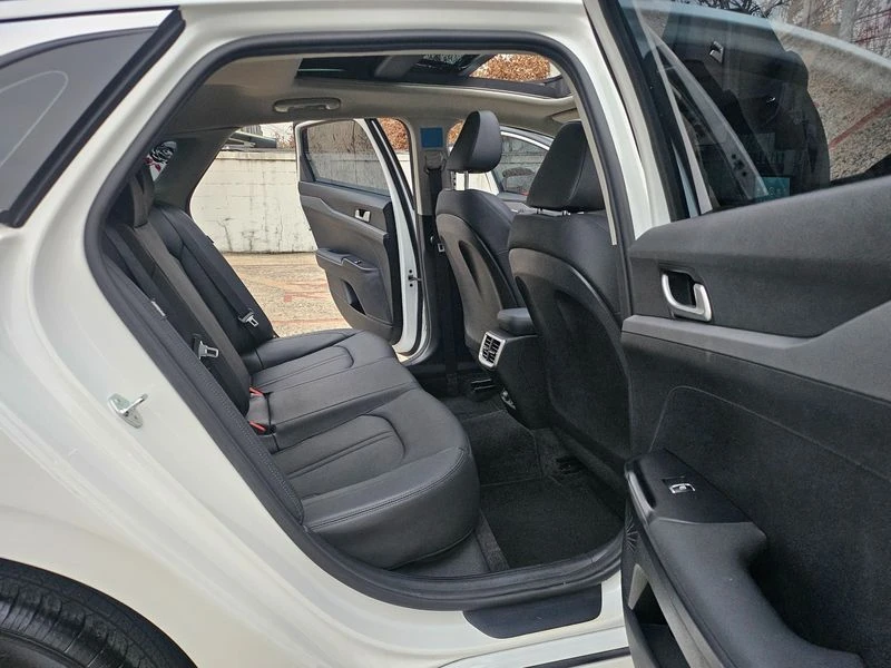 Kia K5 2.0 LPI(Renter car)| 150к.с., снимка 10 - Автомобили и джипове - 55626113