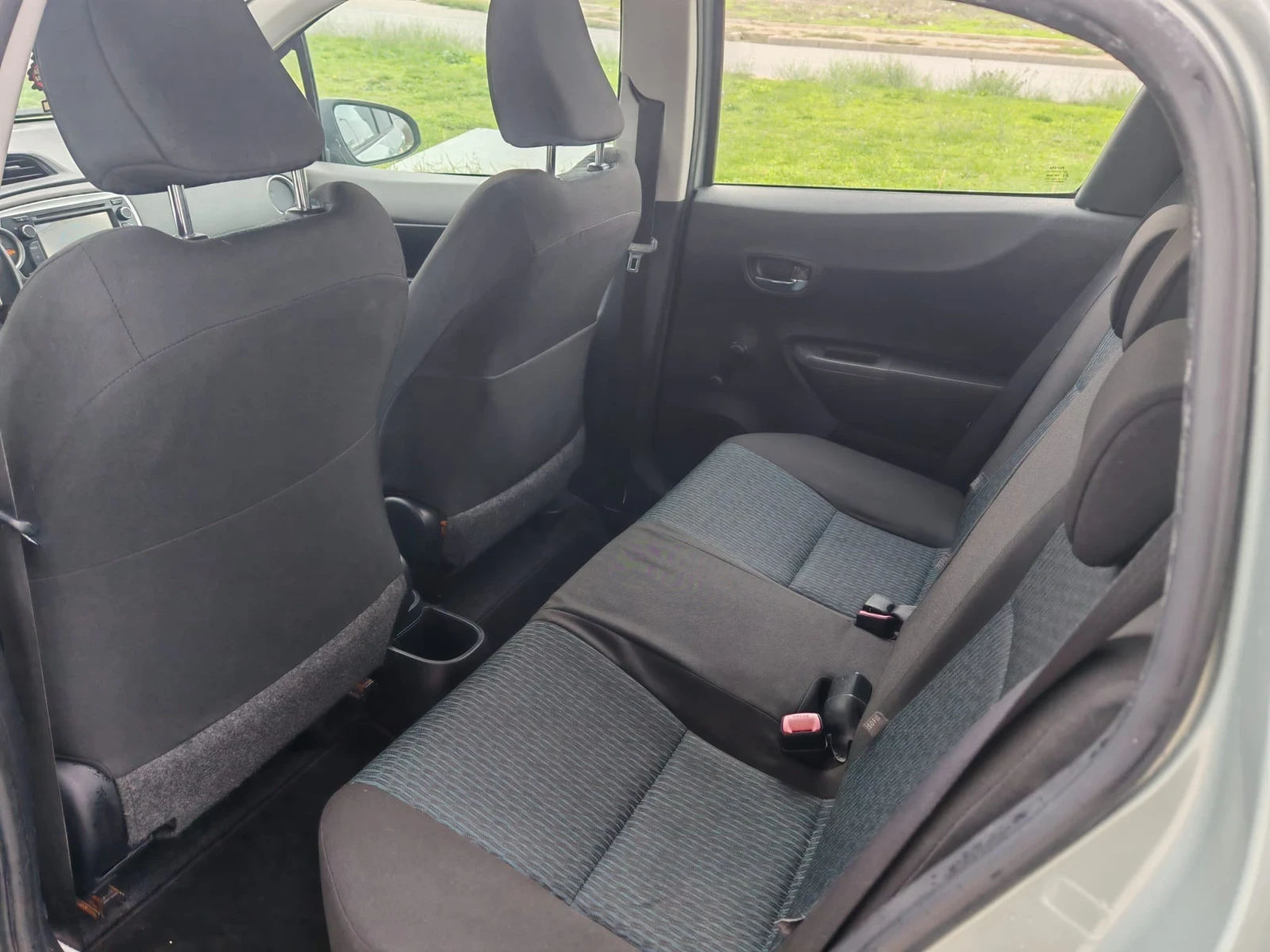 Toyota Yaris 1.0 i | Mobile.bg   11