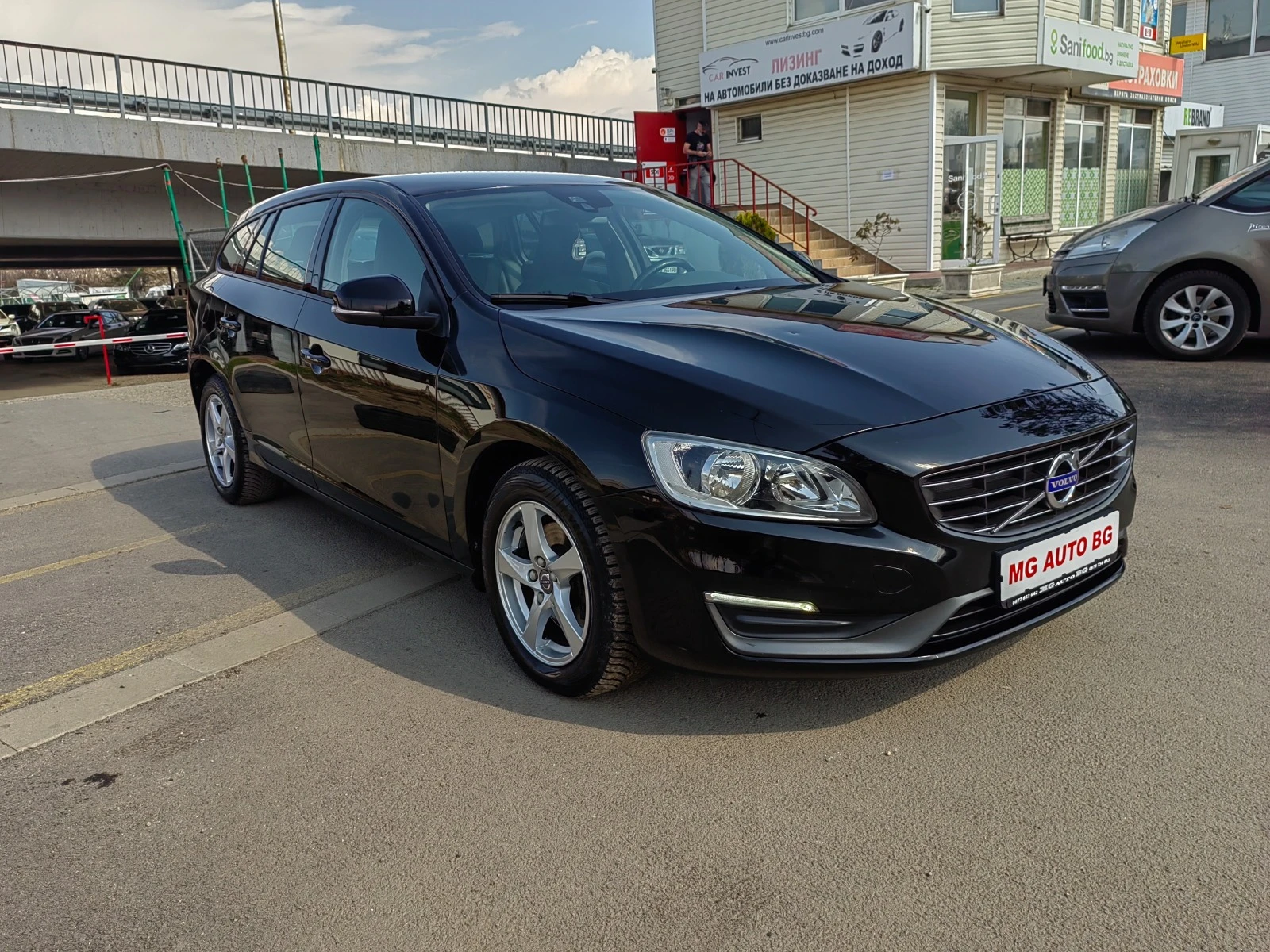 Volvo V60 1.6D - изображение 3