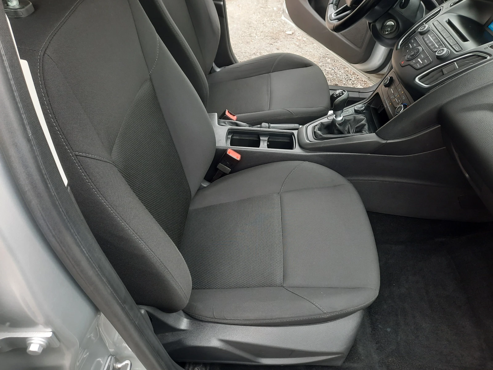 Ford Focus 1.6 TDCI | Mobile.bg   12