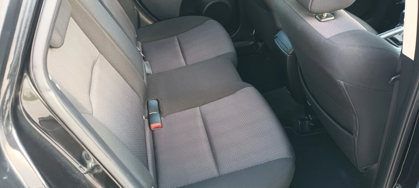 Mazda 3 1.6 HDI - изображение 6