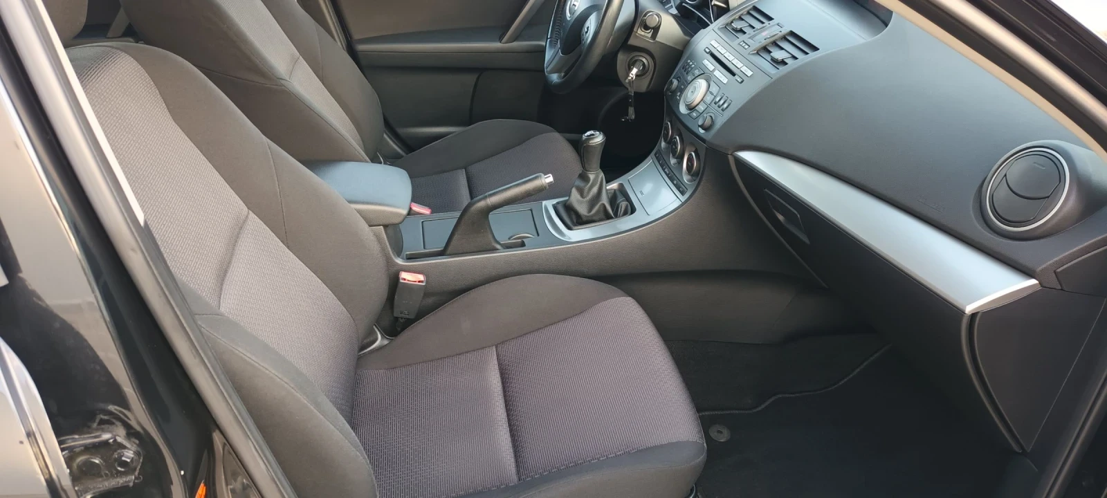 Mazda 3 1.6 HDI - изображение 7
