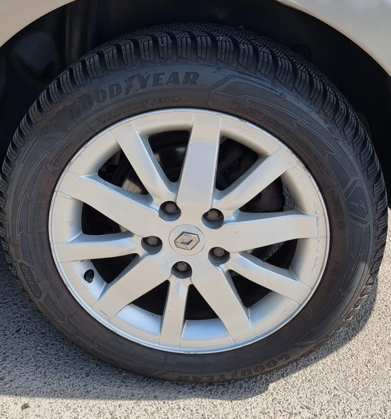 Renault Megane | Mobile.bg   17