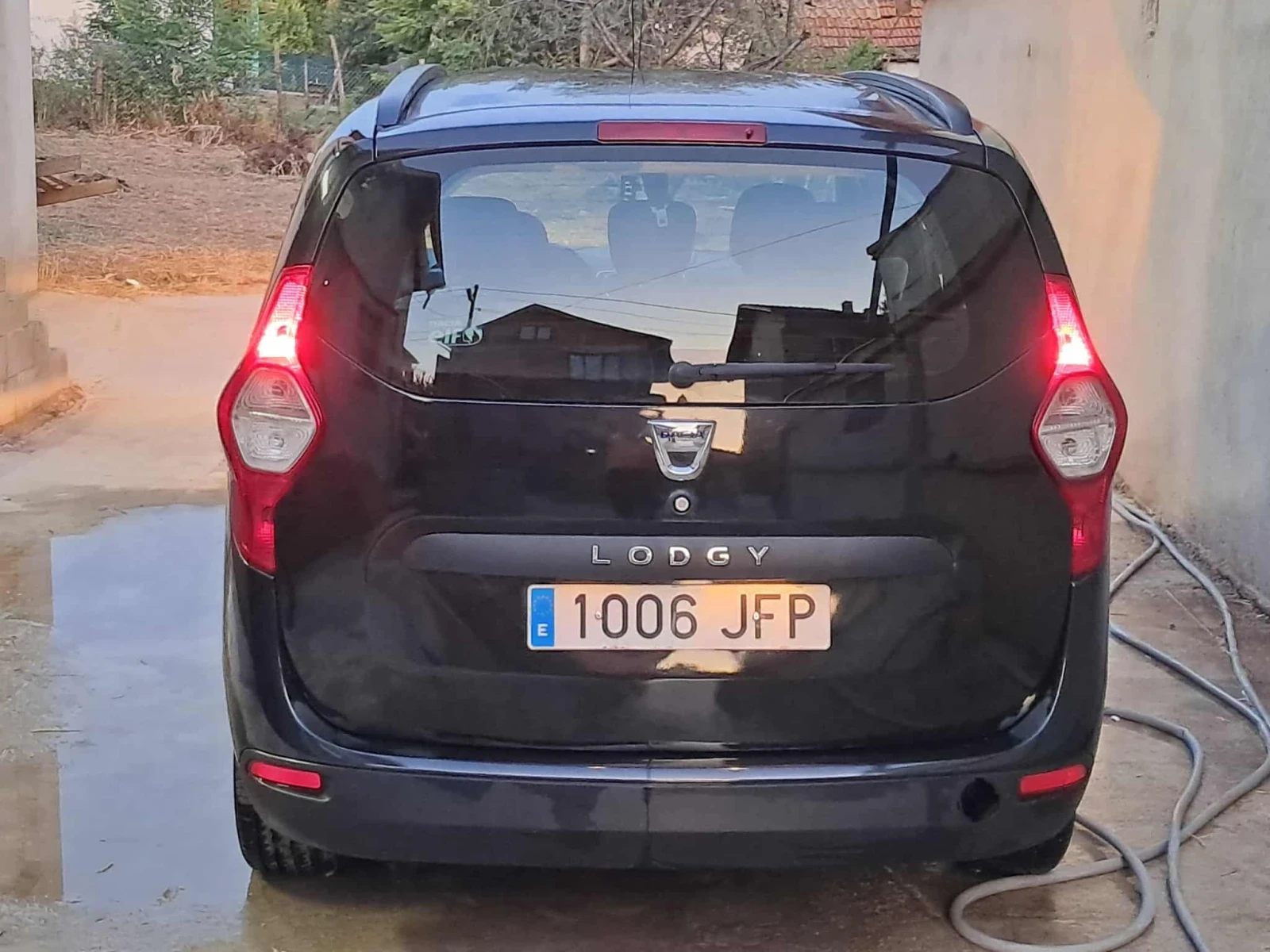 Dacia Lodgy 1.6 82к.с. ГАЗ  - изображение 4