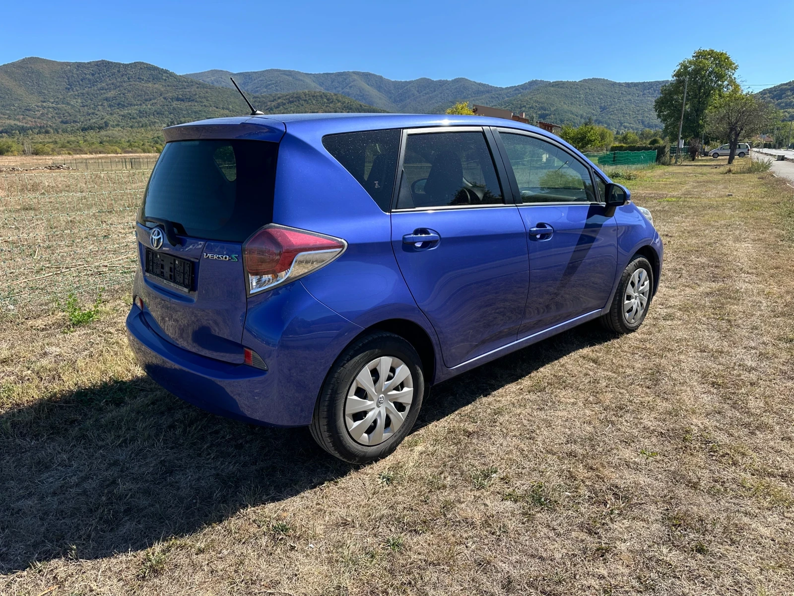 Toyota Verso S  - изображение 3