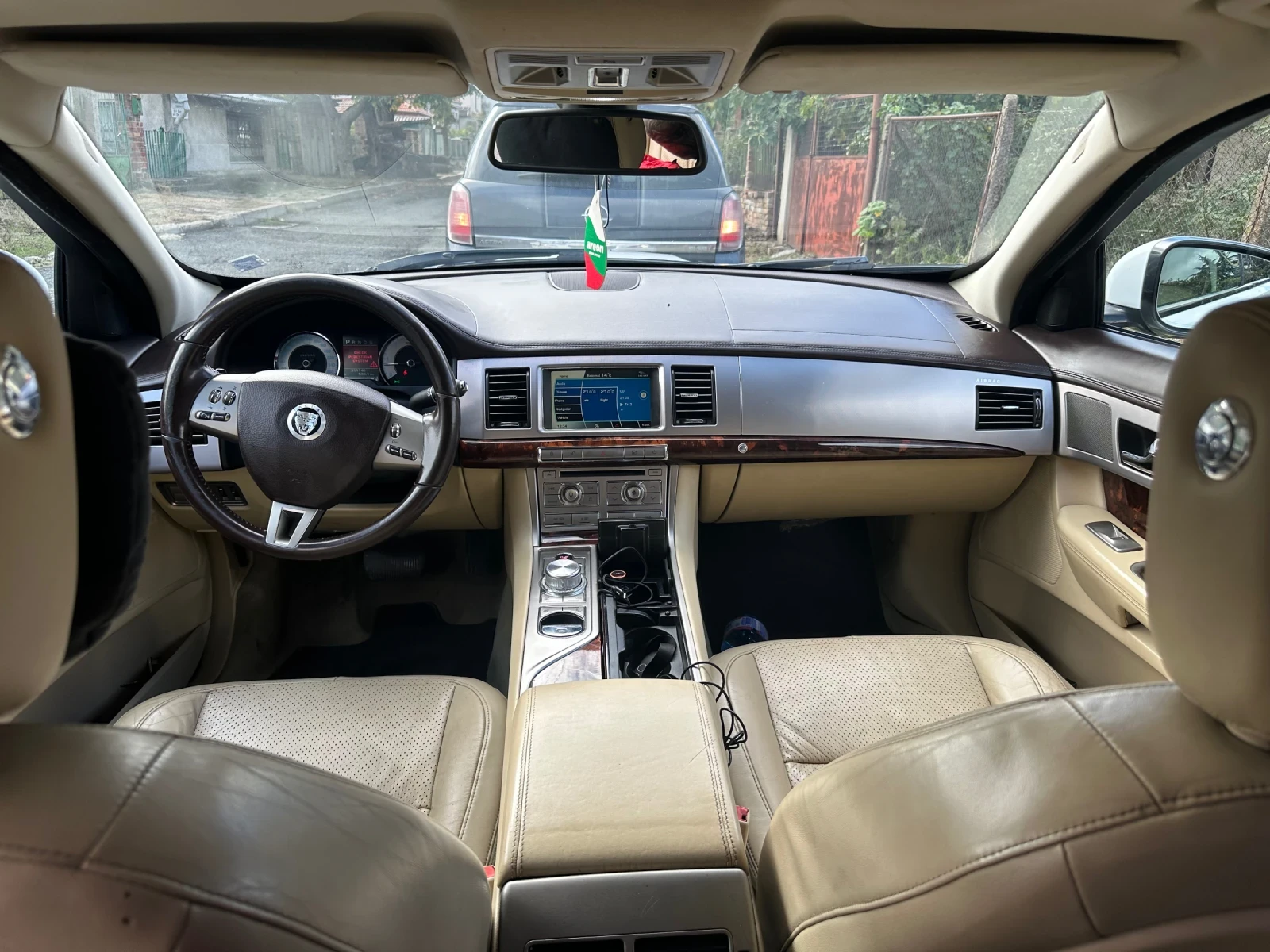 Jaguar Xf  - изображение 3