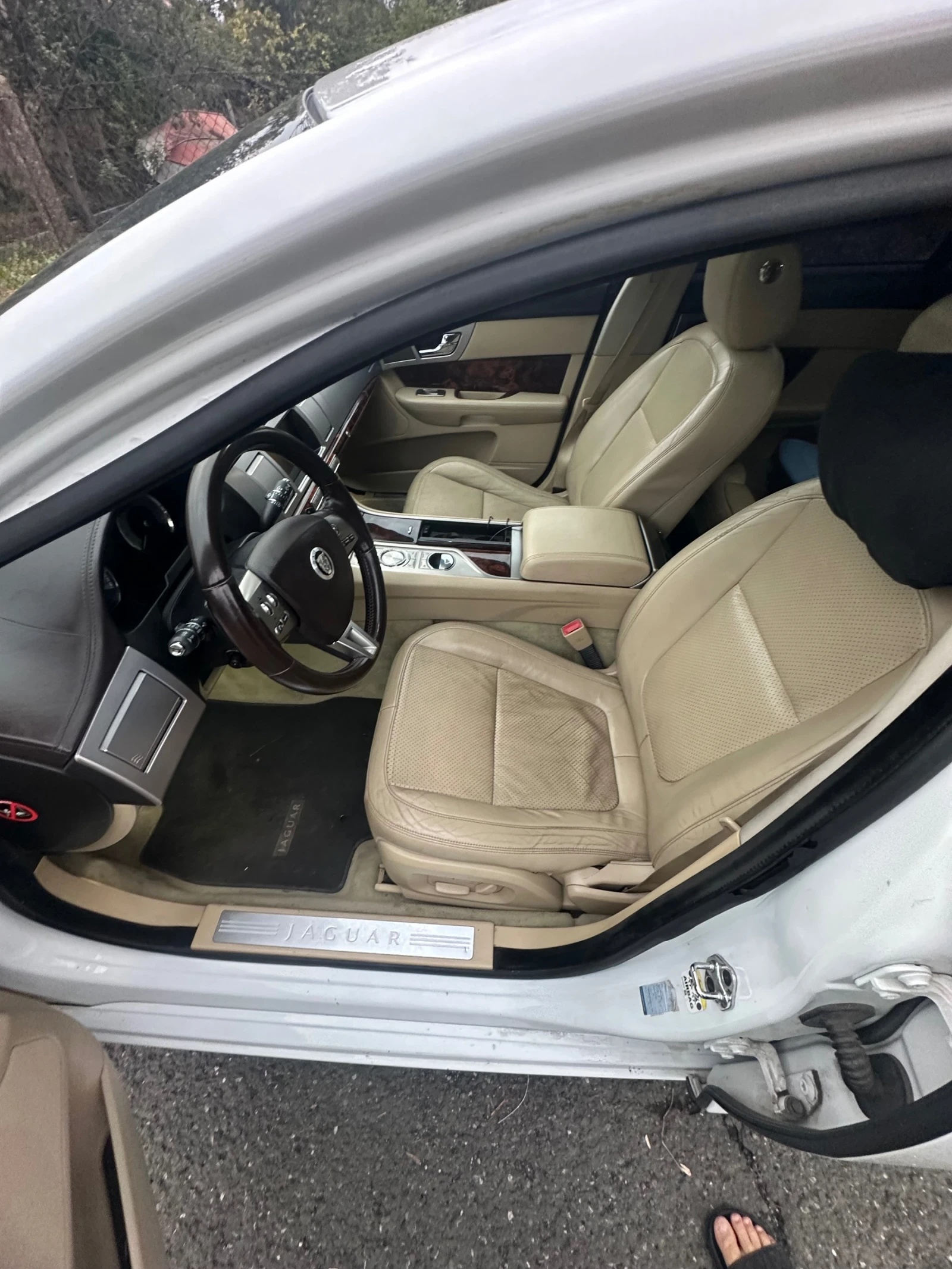 Jaguar Xf  - изображение 8