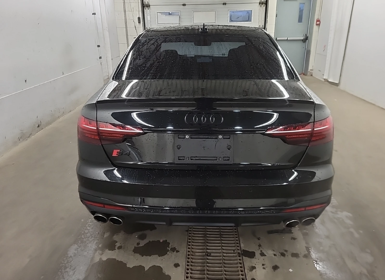 Audi A4 PROGRESSIV - изображение 6