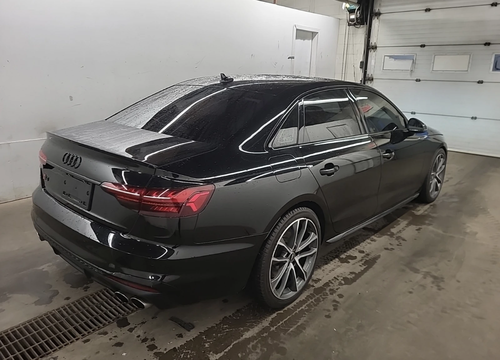 Audi A4 PROGRESSIV - изображение 3