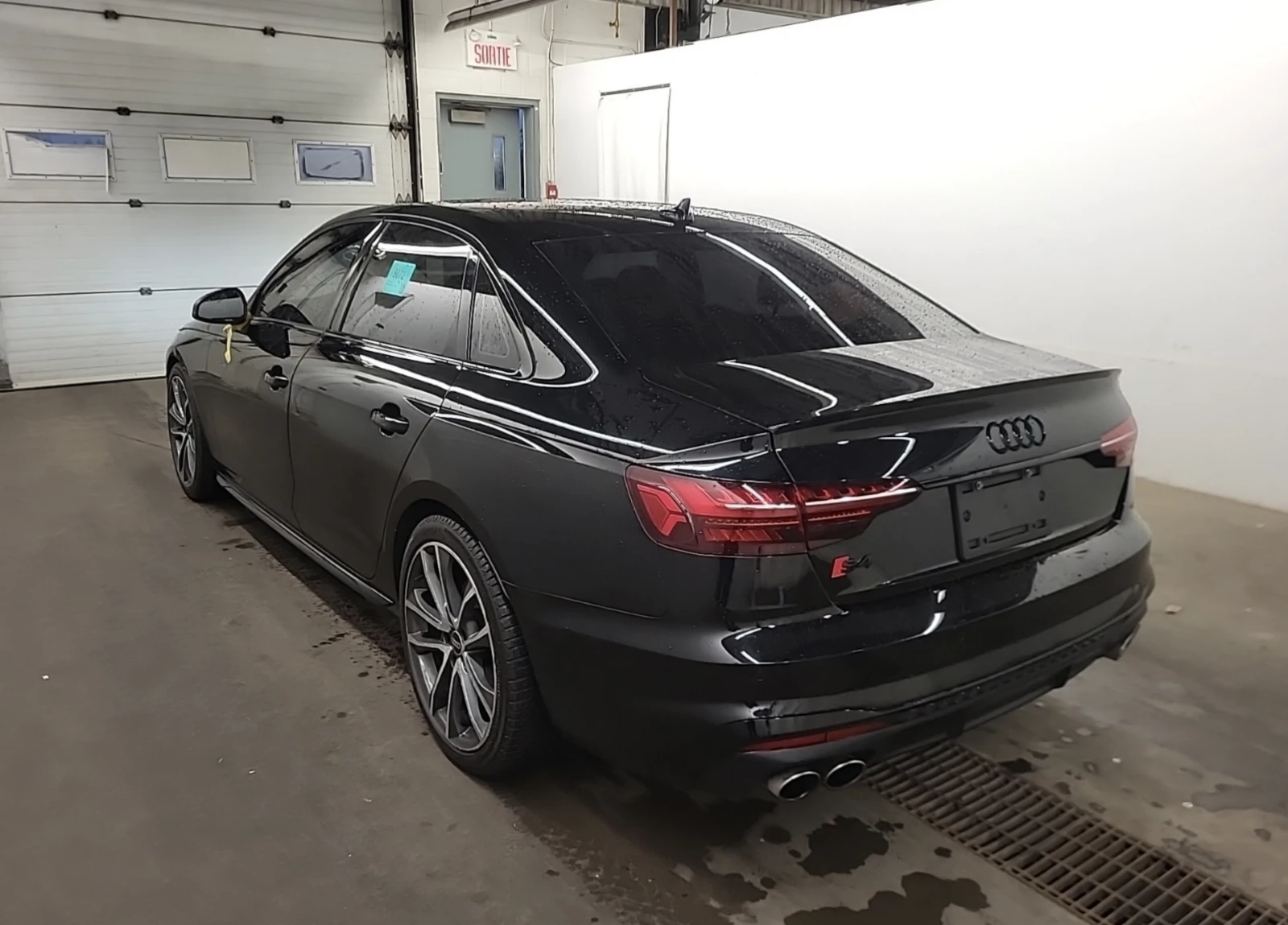 Audi A4 PROGRESSIV - изображение 4