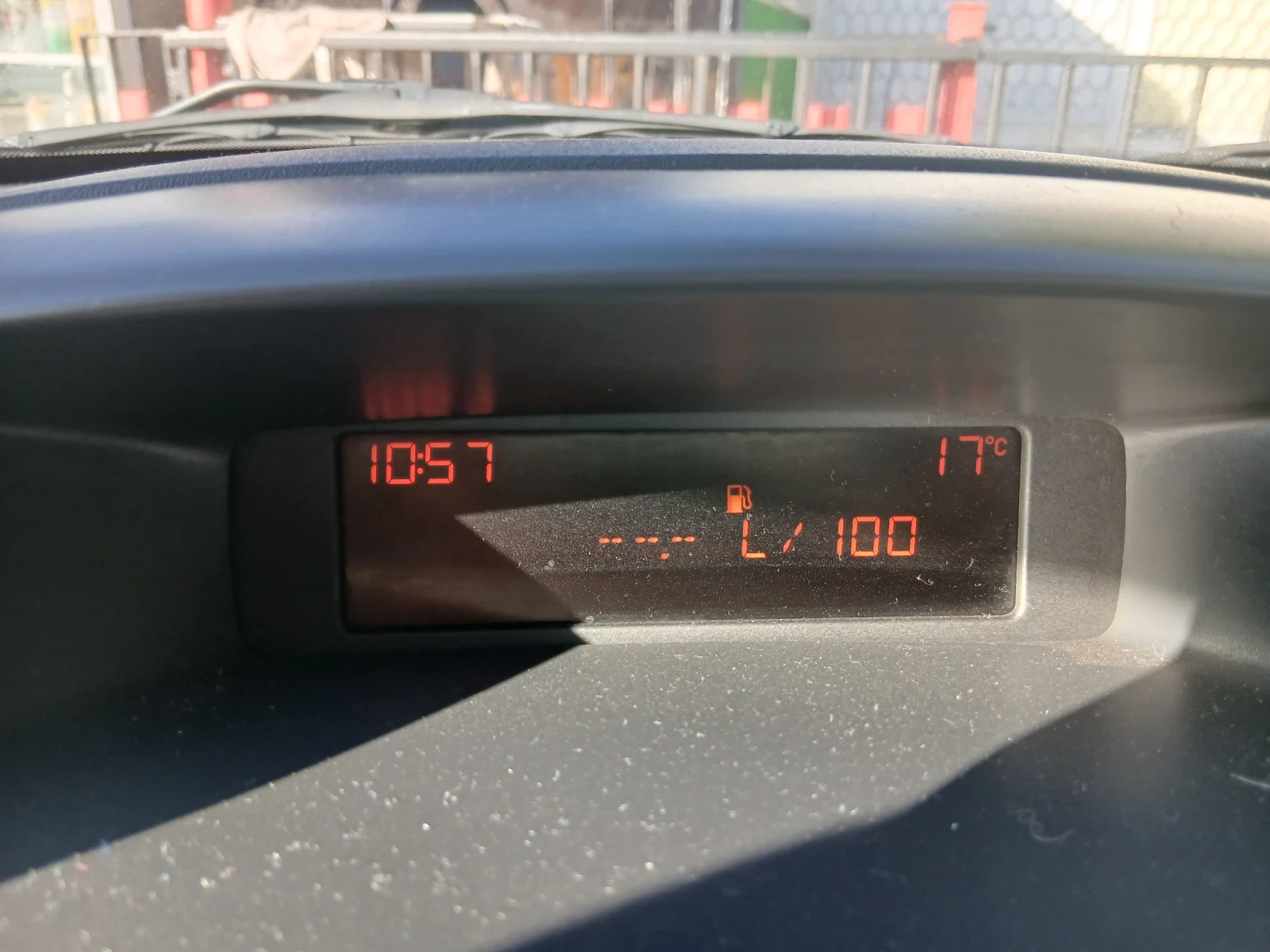 Citroen C3 1.4i - изображение 8