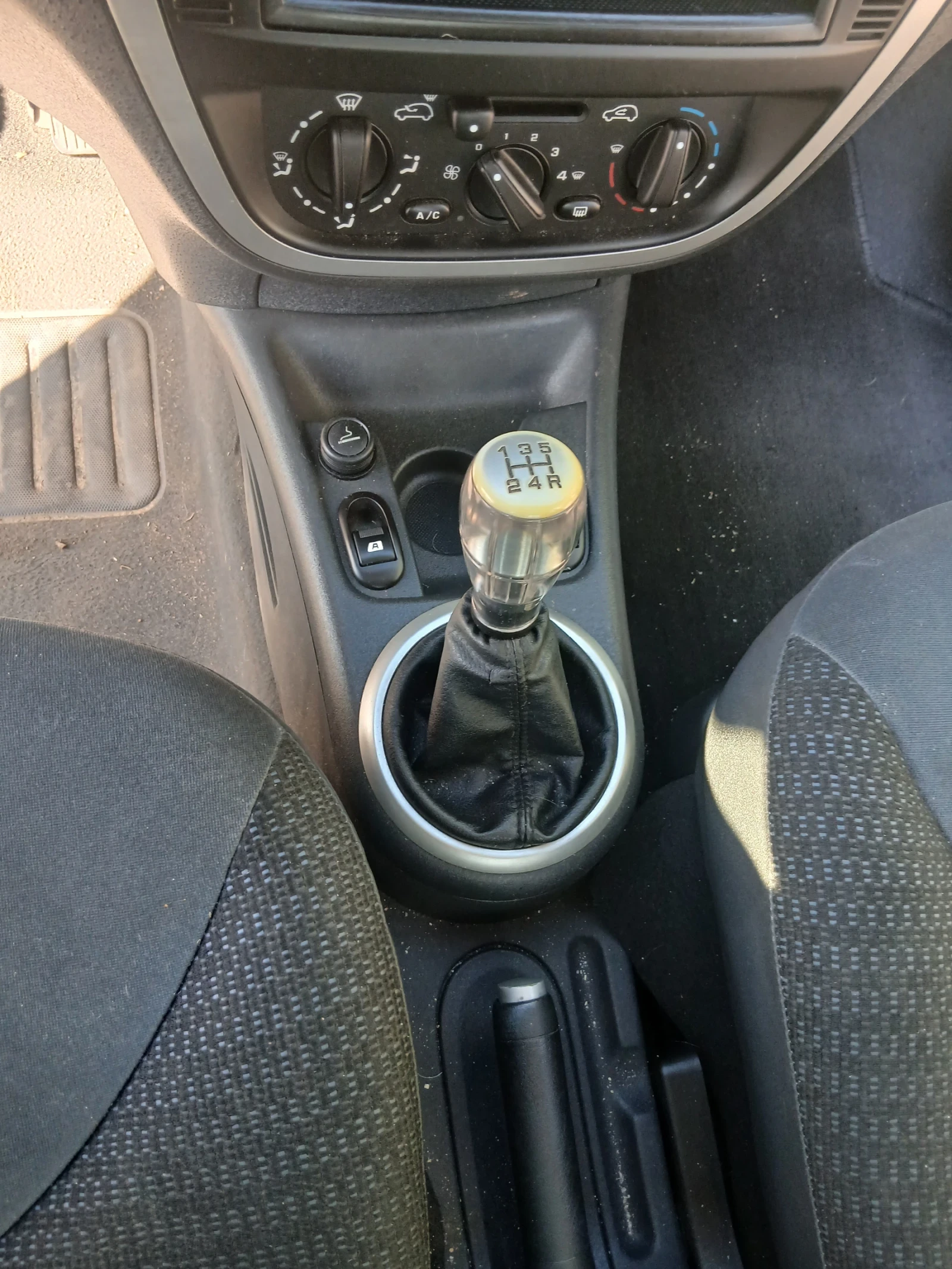 Citroen C3 1.4i - изображение 9