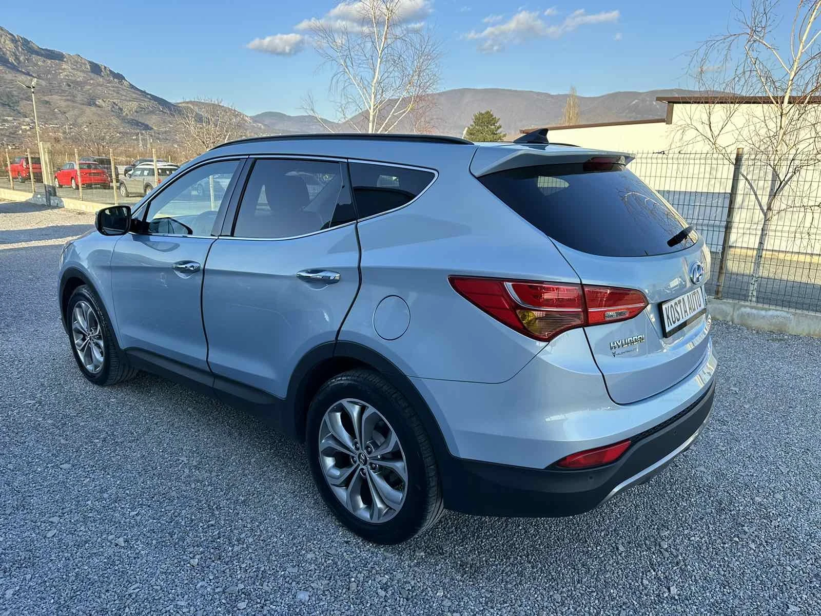 Hyundai Santa fe КАТО НОВ, снимка 7 - Автомобили и джипове - 52553458