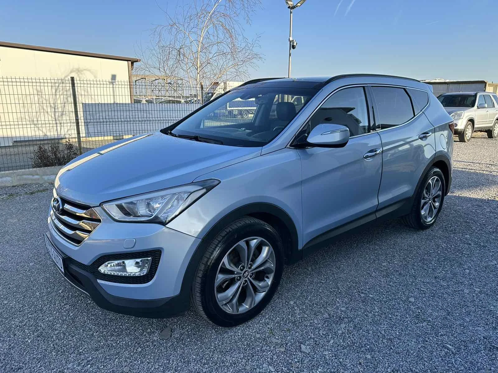 Hyundai Santa fe КАТО НОВ, снимка 8 - Автомобили и джипове - 52553458