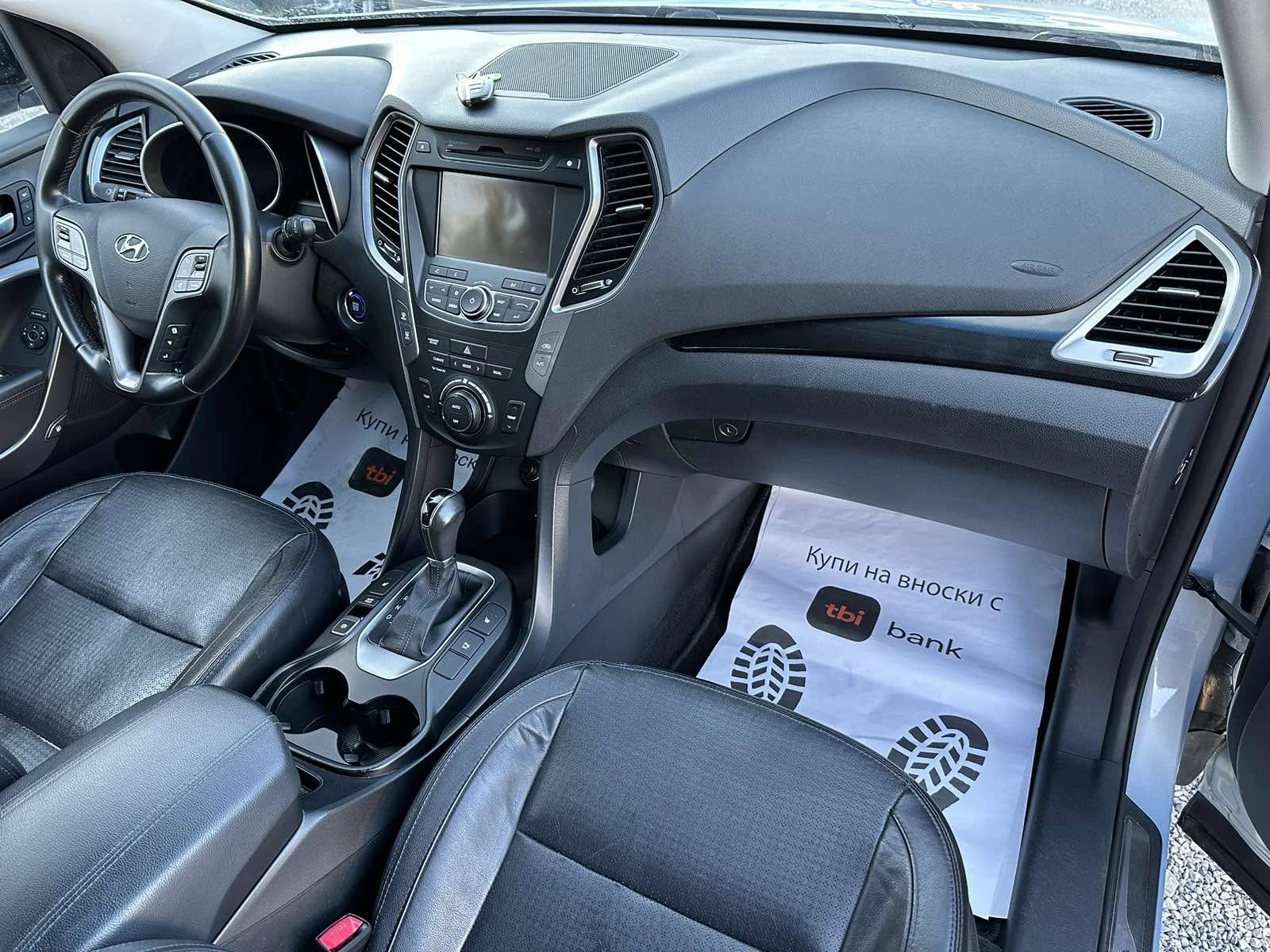 Hyundai Santa fe КАТО НОВ, снимка 12 - Автомобили и джипове - 52553458