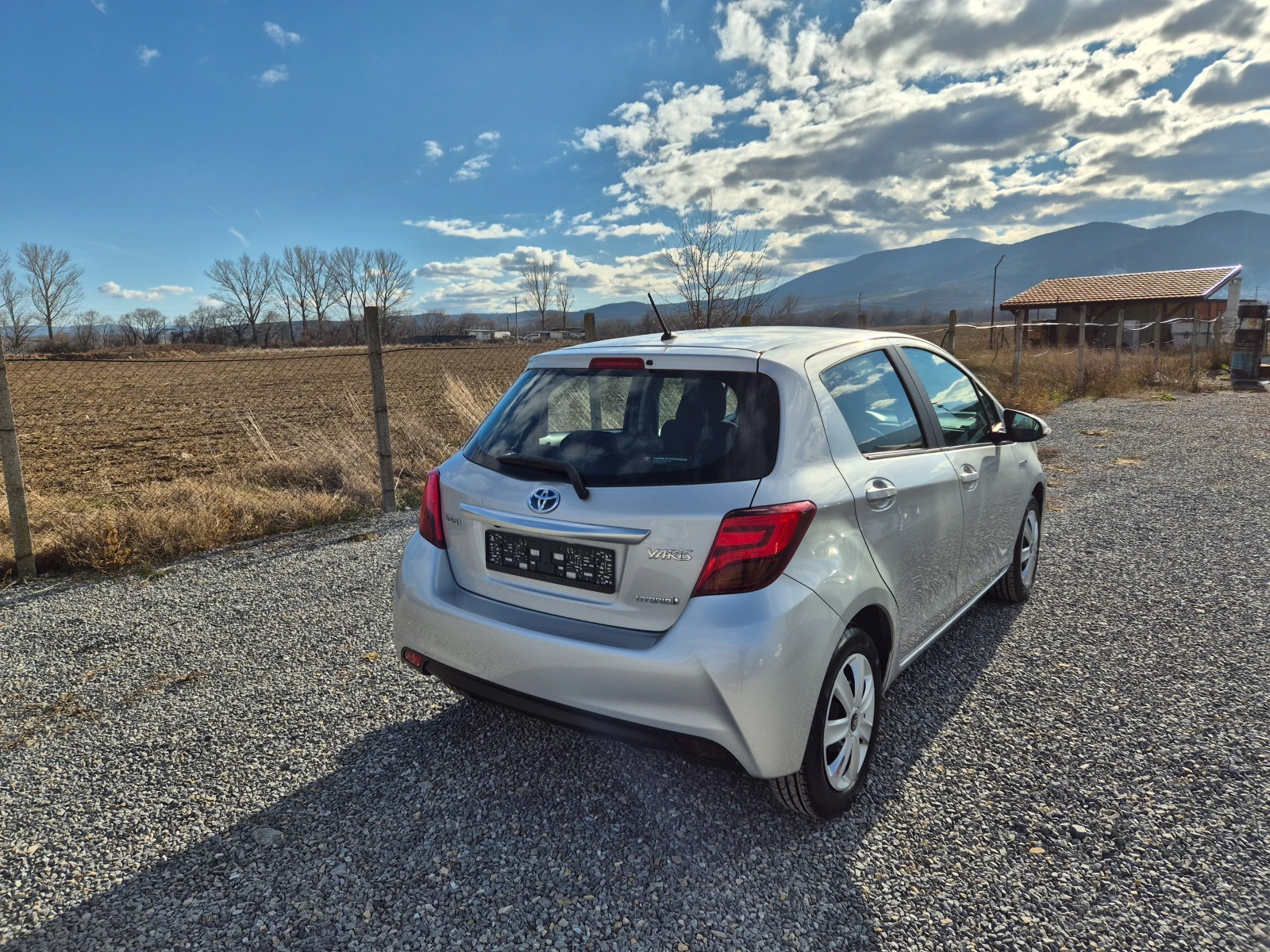 Toyota Yaris 1.5 HYBRID* 125000KM*  | Mobile.bg � ����������� 4