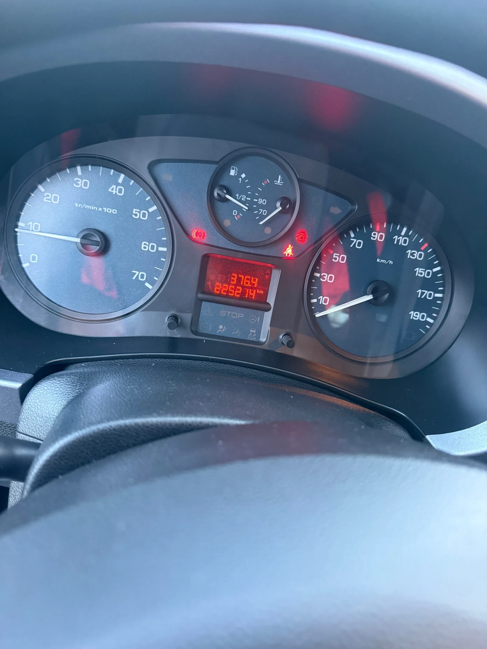 Citroen Berlingo 1.6HDI* Multispace* ������* ������ | Mobile.bg � ����������� 12