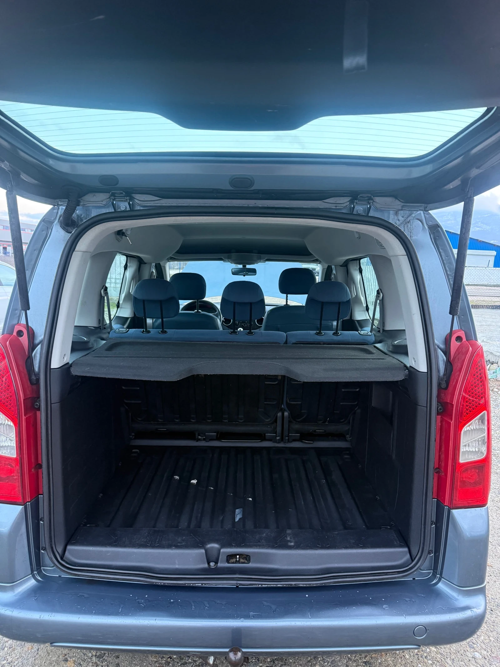Citroen Berlingo 1.6HDI* Multispace* ������* ������ | Mobile.bg � ����������� 13