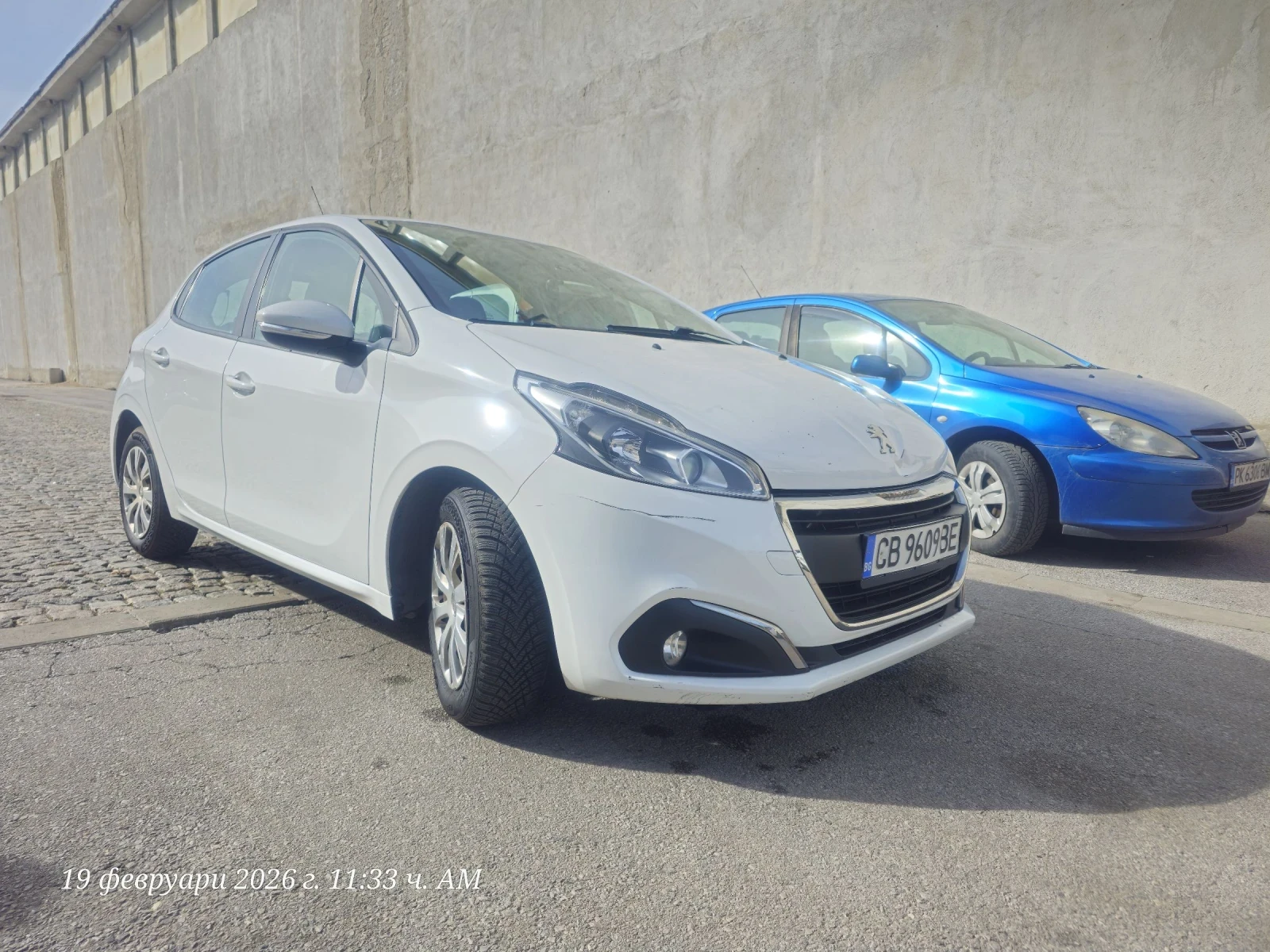 Peugeot 208