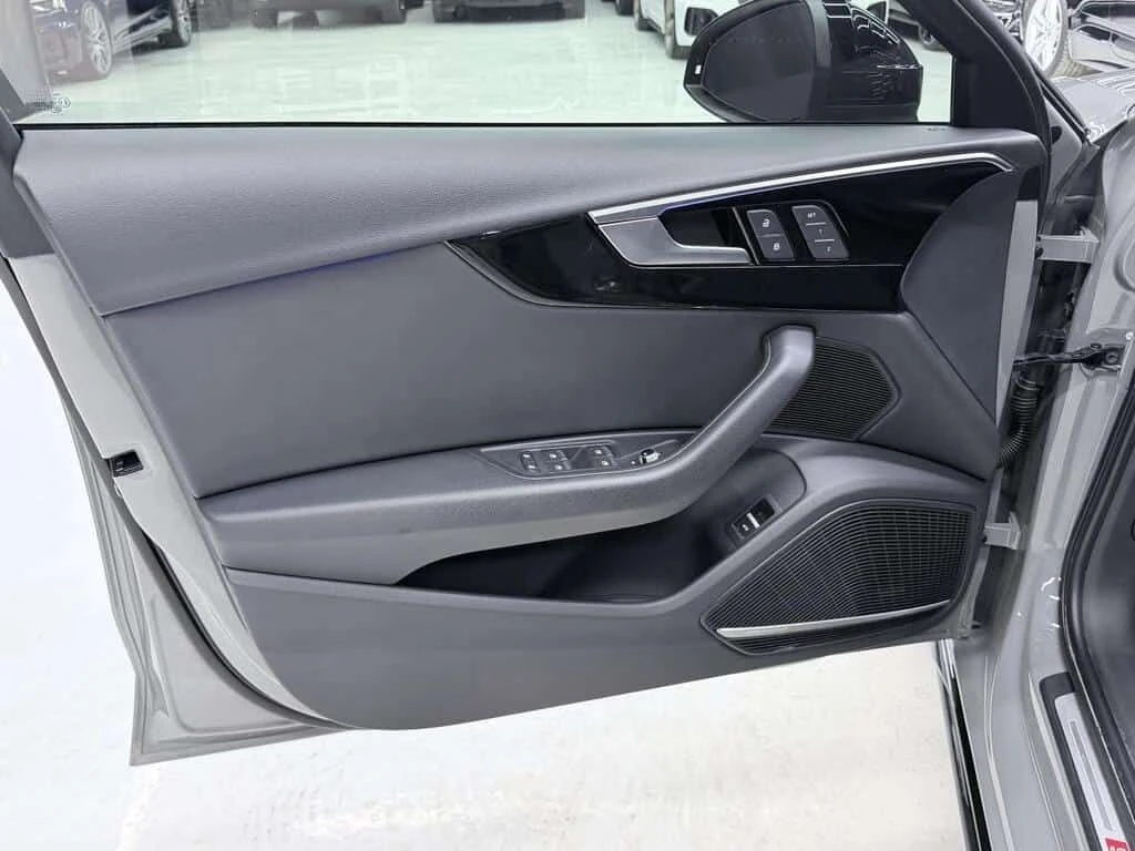 Audi A4 45TFSI S-Line * Technik * Фиксирана цена до БГ * , снимка 6 - Автомобили и джипове - 53811480