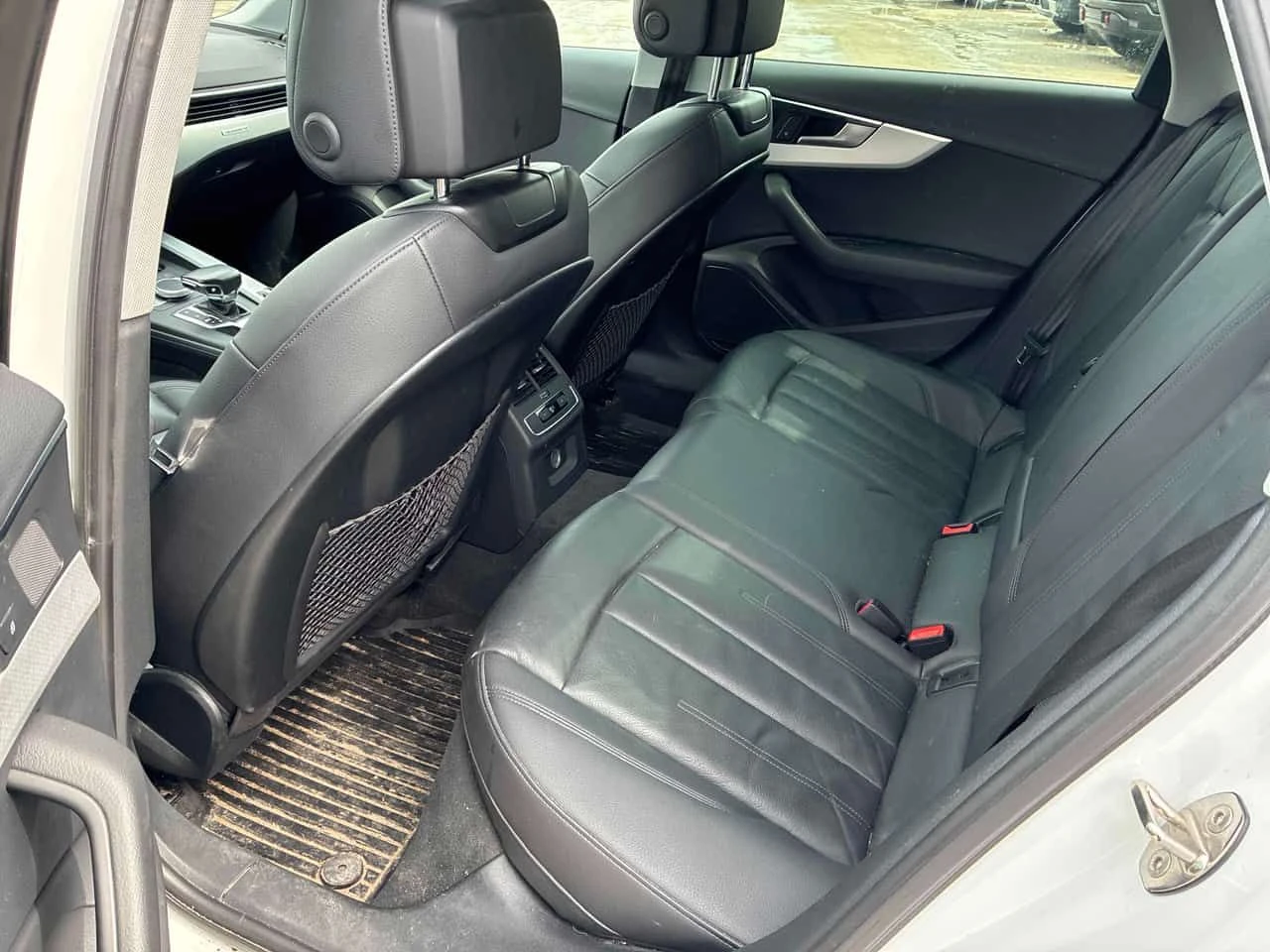 Audi A4 * Progressiv * CARFAX * ЦЕНА ДО БГ, снимка 10 - Автомобили и джипове - 54033678