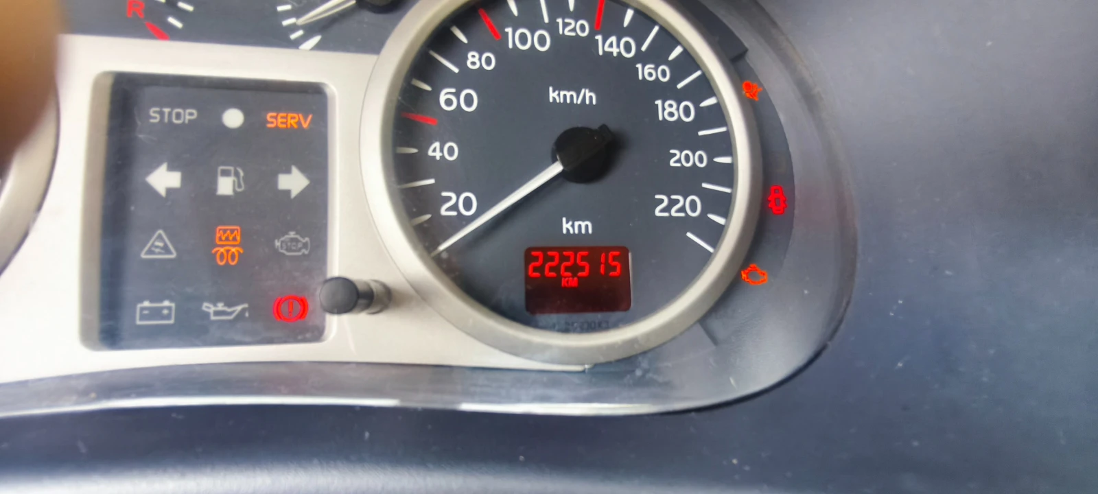 Renault Clio, снимка 14 - Автомобили и джипове - 54221052